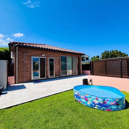 星降る夜と天然木の香りに包まれる新築癒しの隠れ家ishigaki Villa En えん Exterior photo