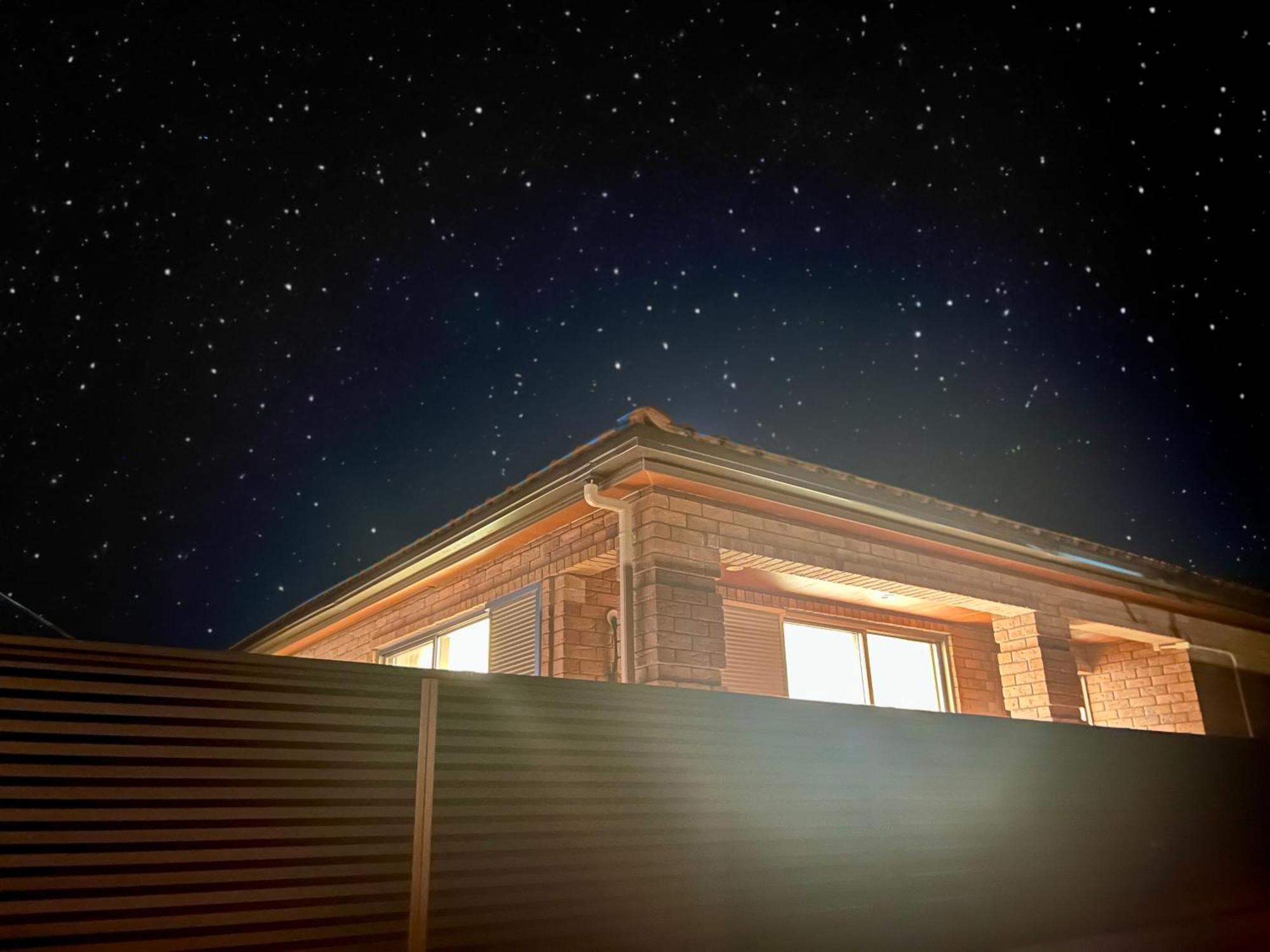 星降る夜と天然木の香りに包まれる新築癒しの隠れ家ishigaki Villa En えん Exterior photo